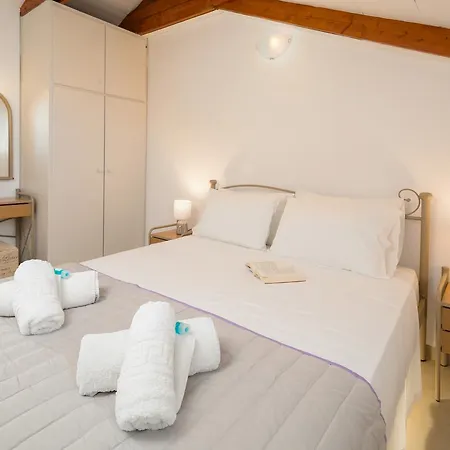 Mare Blu & Apartamento Laganas
